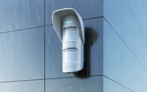 Ajax MotionProtect Outdoor Hood, strehica za zunanji senzor bela - Image 2